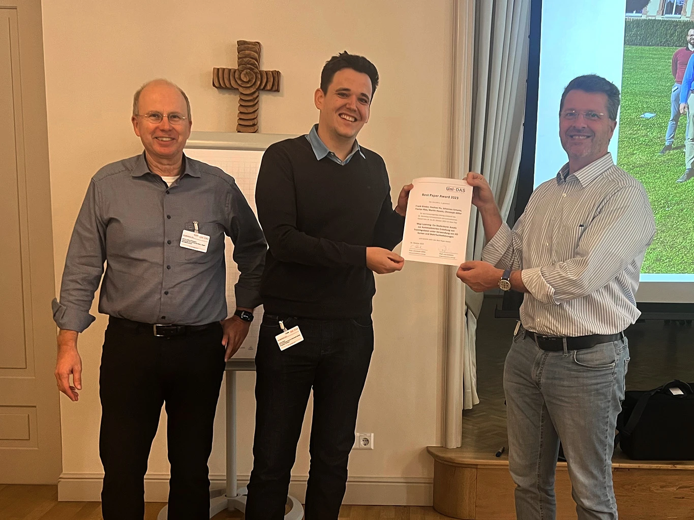 Best-Paper-Award